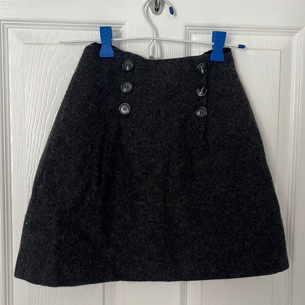 Wool skirt